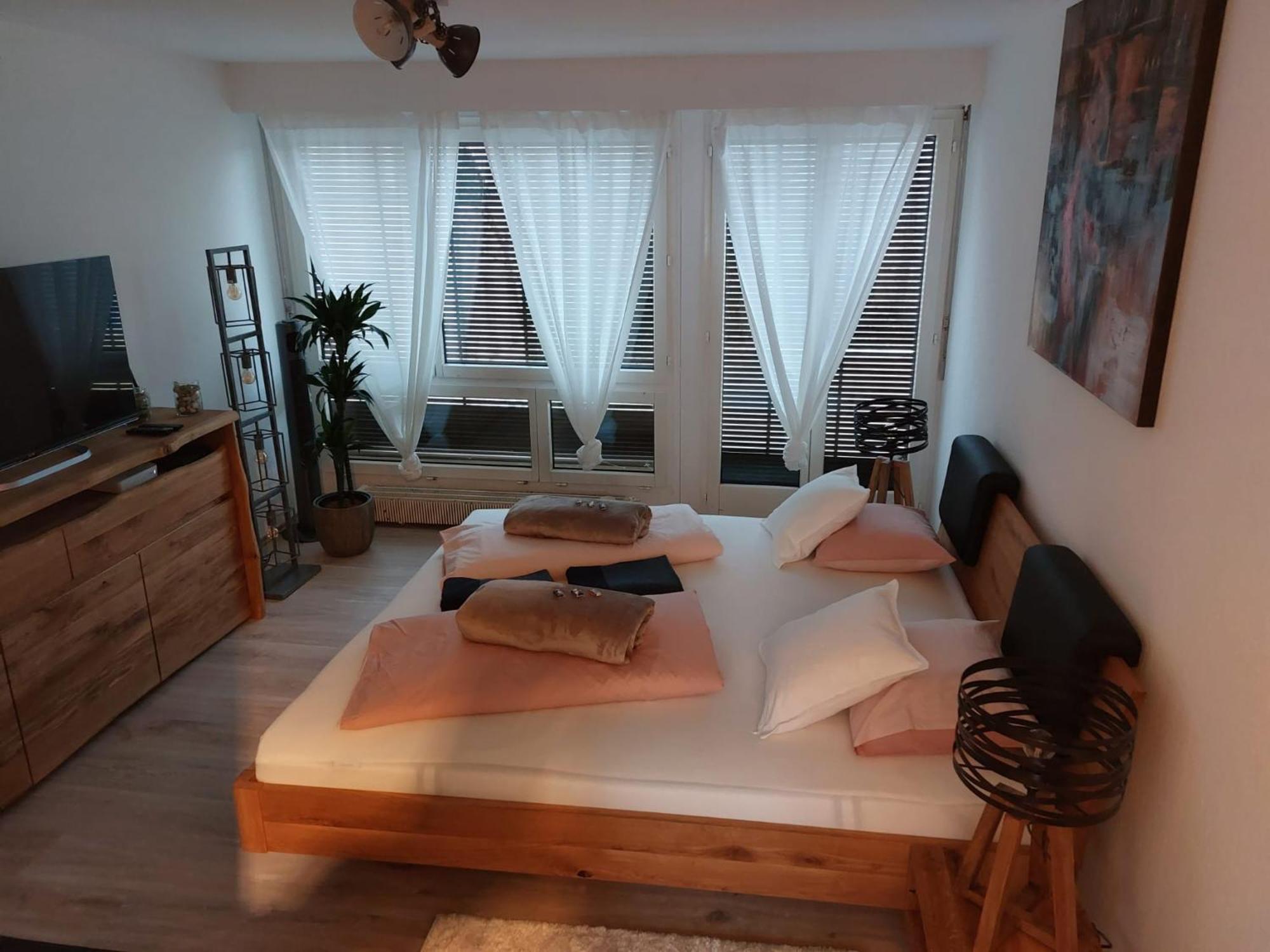 El Destino Apartments Цюрих Екстериор снимка